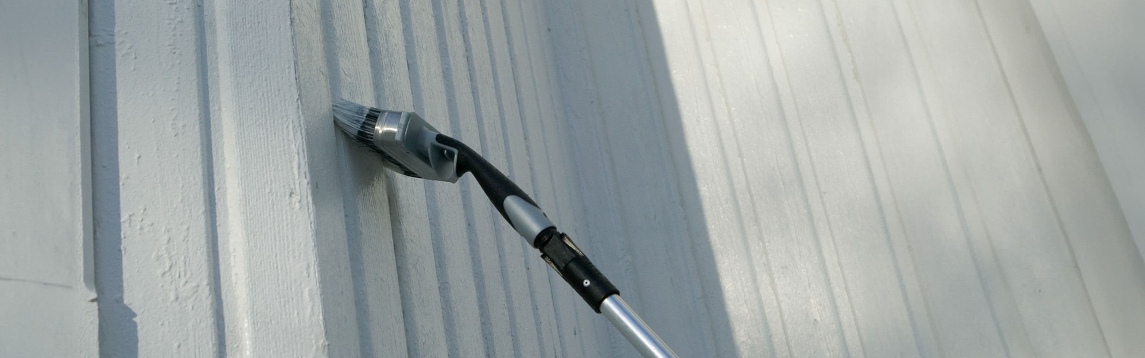 Trenger gården eller fjøset et nytt strøk med maling?