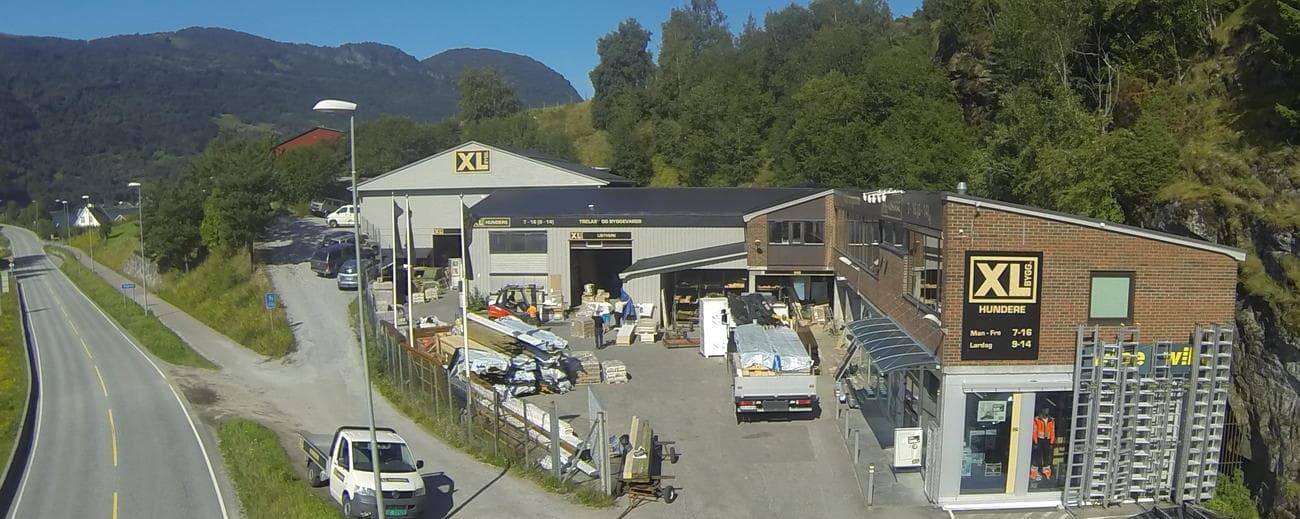 XL-BYGG HUNDERE